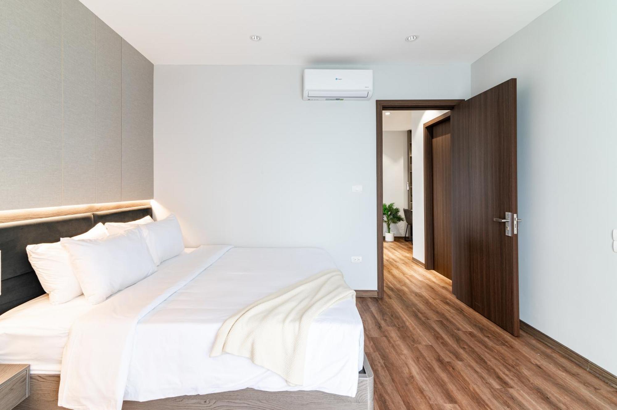 Luxe Paradise Suites Hotel To Ngoc Van Ханой Екстериор снимка
