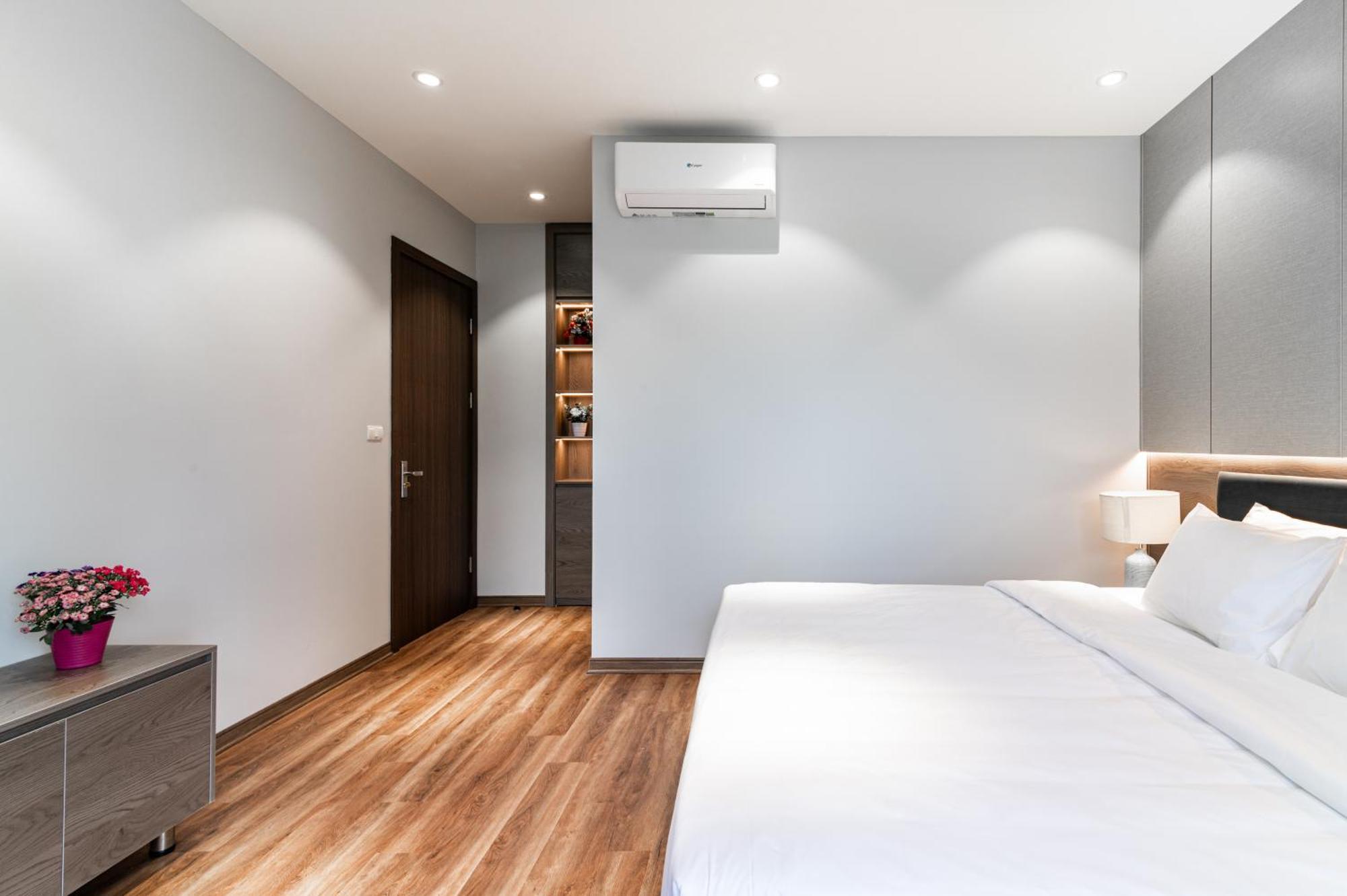 Luxe Paradise Suites Hotel To Ngoc Van Ханой Екстериор снимка